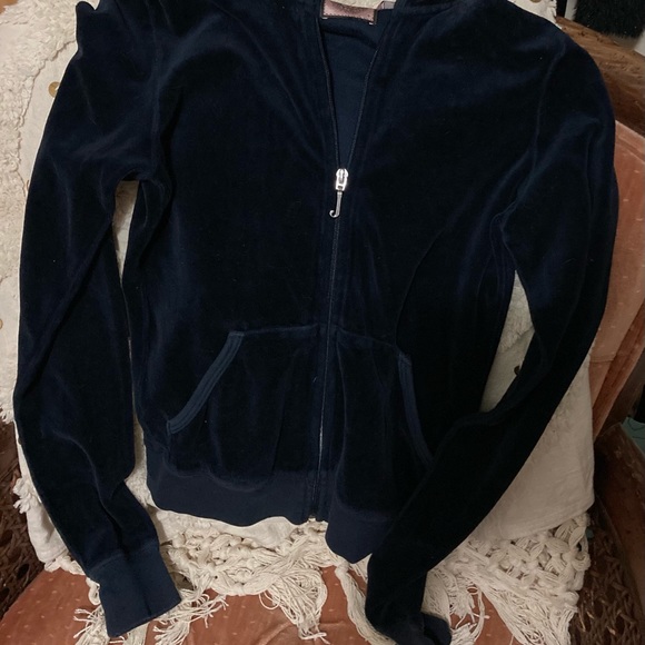 SOLD-Juicy Couture “Cupcake Couture” Velour Jacket - Picture 1 of 5